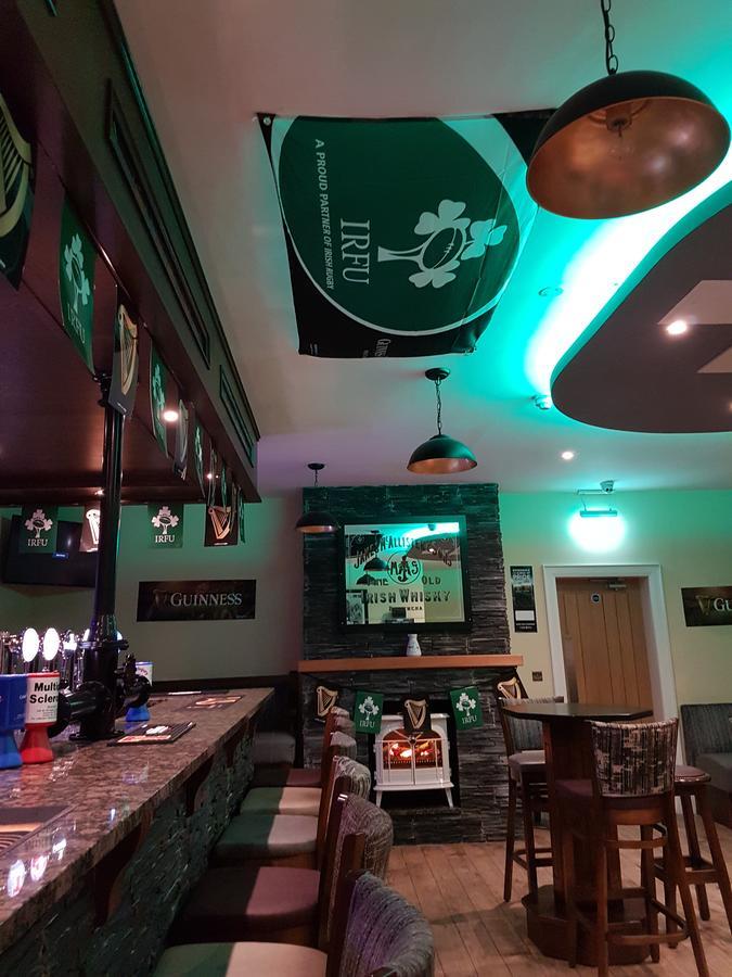 The Armada Inn Ballymoney Zewnętrze zdjęcie