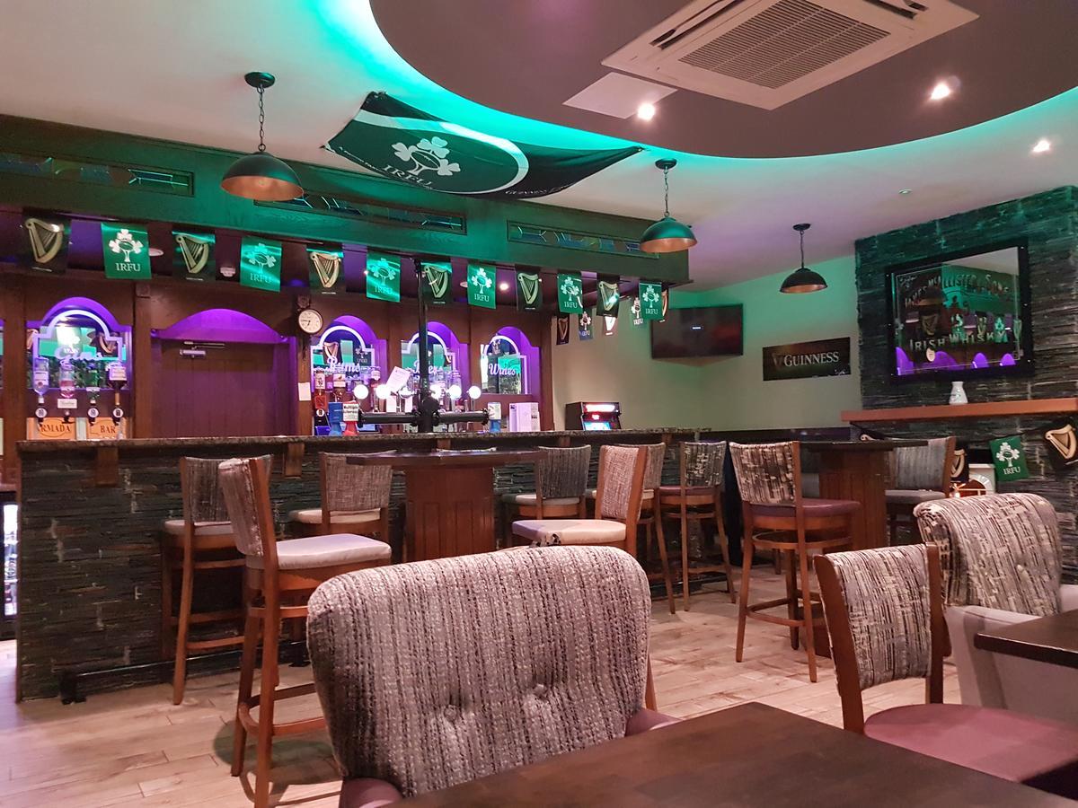 The Armada Inn Ballymoney Zewnętrze zdjęcie