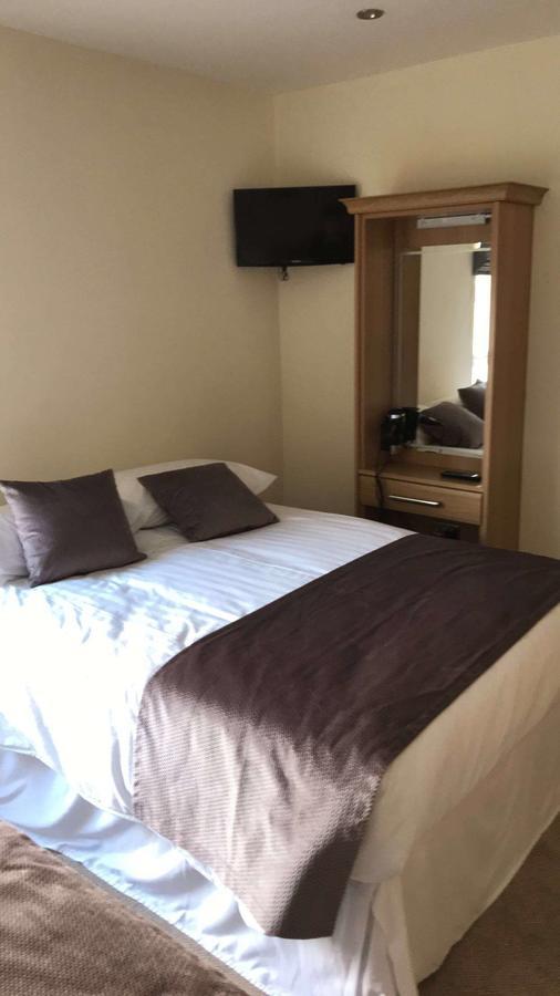 The Armada Inn Ballymoney Zewnętrze zdjęcie